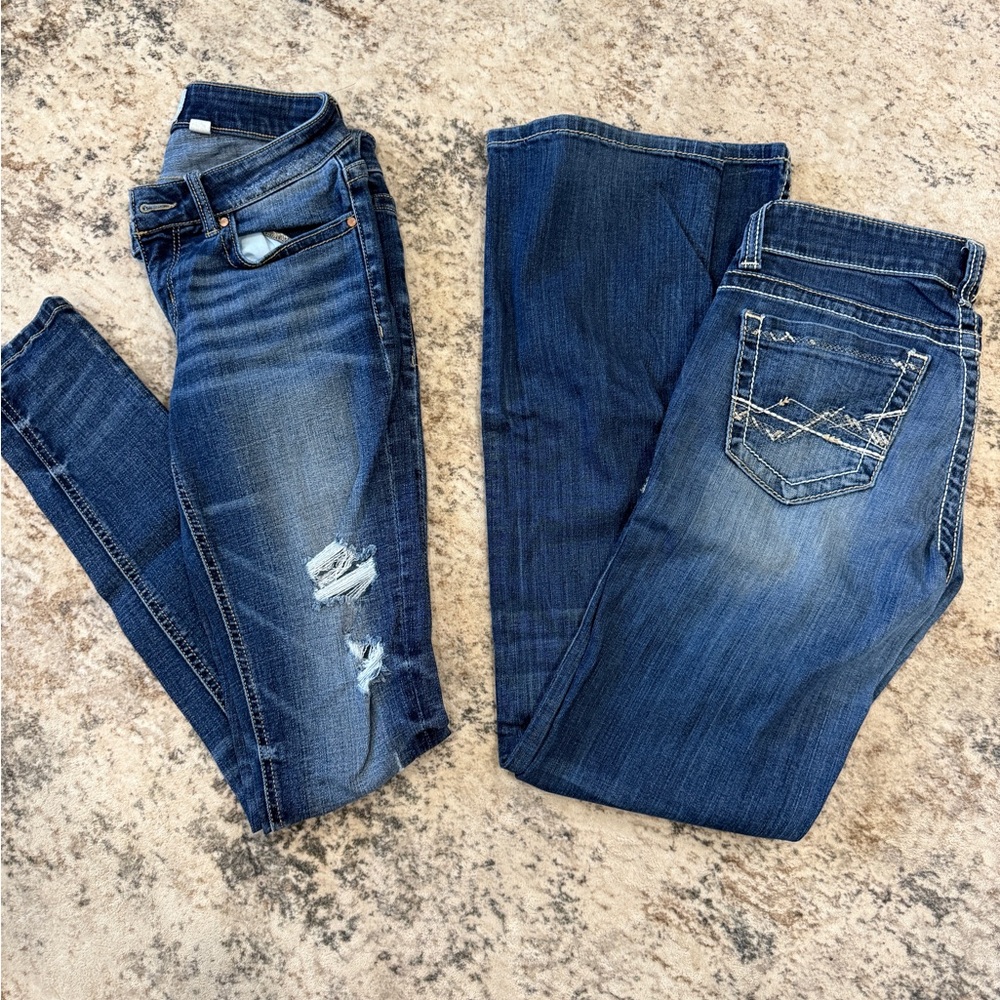 BKE Women's Distressed and Classic Blue Skinny Jeans